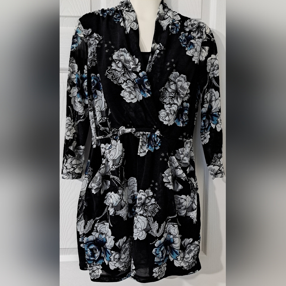 Pretty Ricki's Lined Floral Top